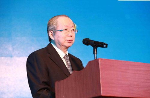 中國經(jīng)濟(jì)體制改革基金會彭森出席首屆大梅沙中國創(chuàng)新論壇并演講